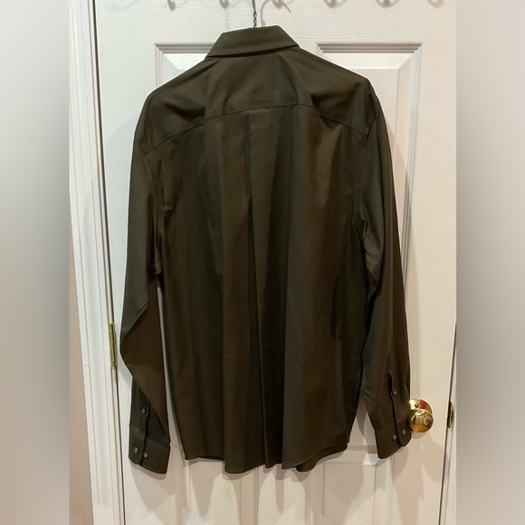 Eddie Bauer dark green button down shirt L NWOT - Picture 4 of 10